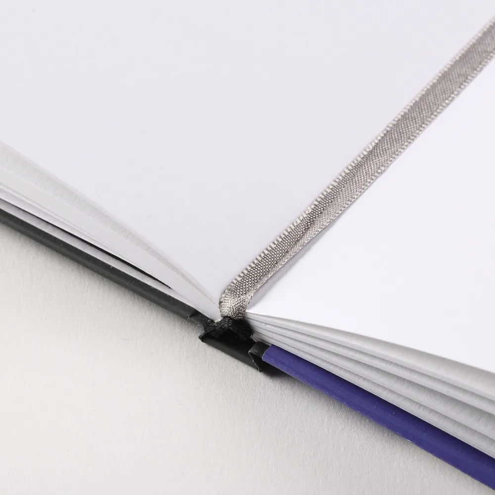 グラジュエイトブック　ミックスメディア　ホワイトペーパー　短辺綴じ　＜A5変型＞